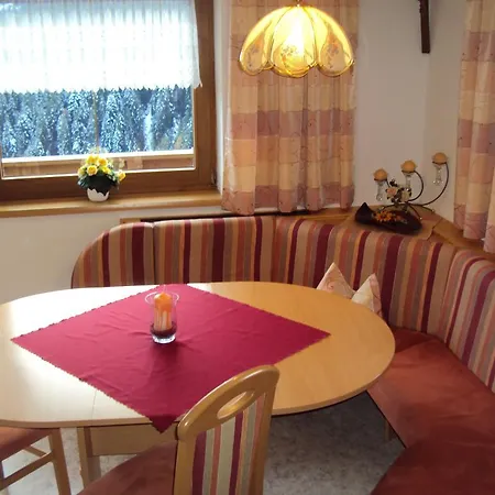 Haus Eben Apartment Hippach