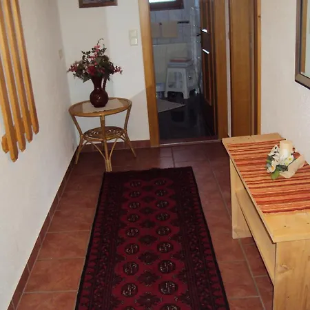 Apartment Haus Eben *